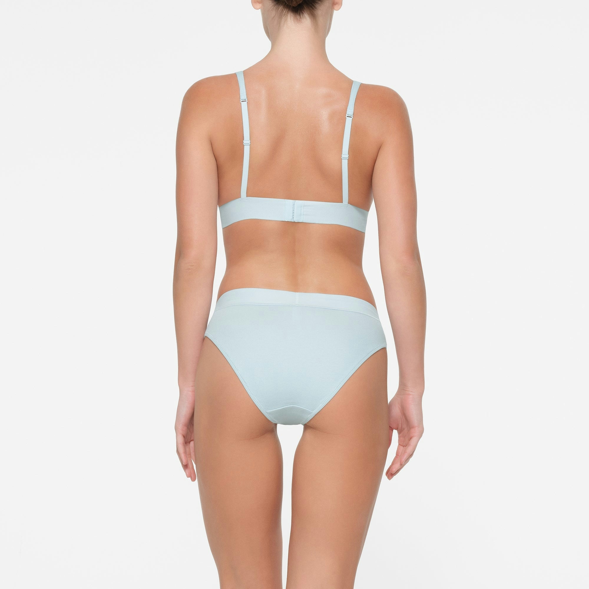 Sutiã Bralette com Decote